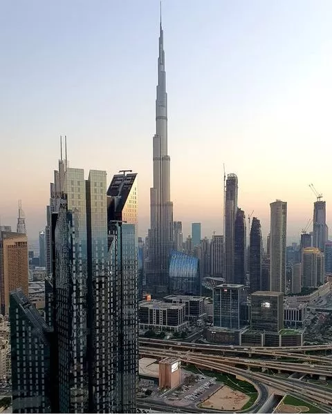 burj-khalifa-best-places-to-visit-in-Dubai