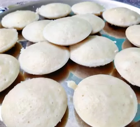 indian-food-with-recipes-idli-2