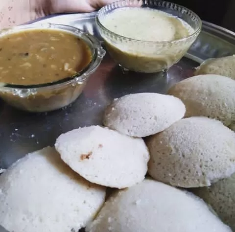 indian-food-with-recipes-idli-3